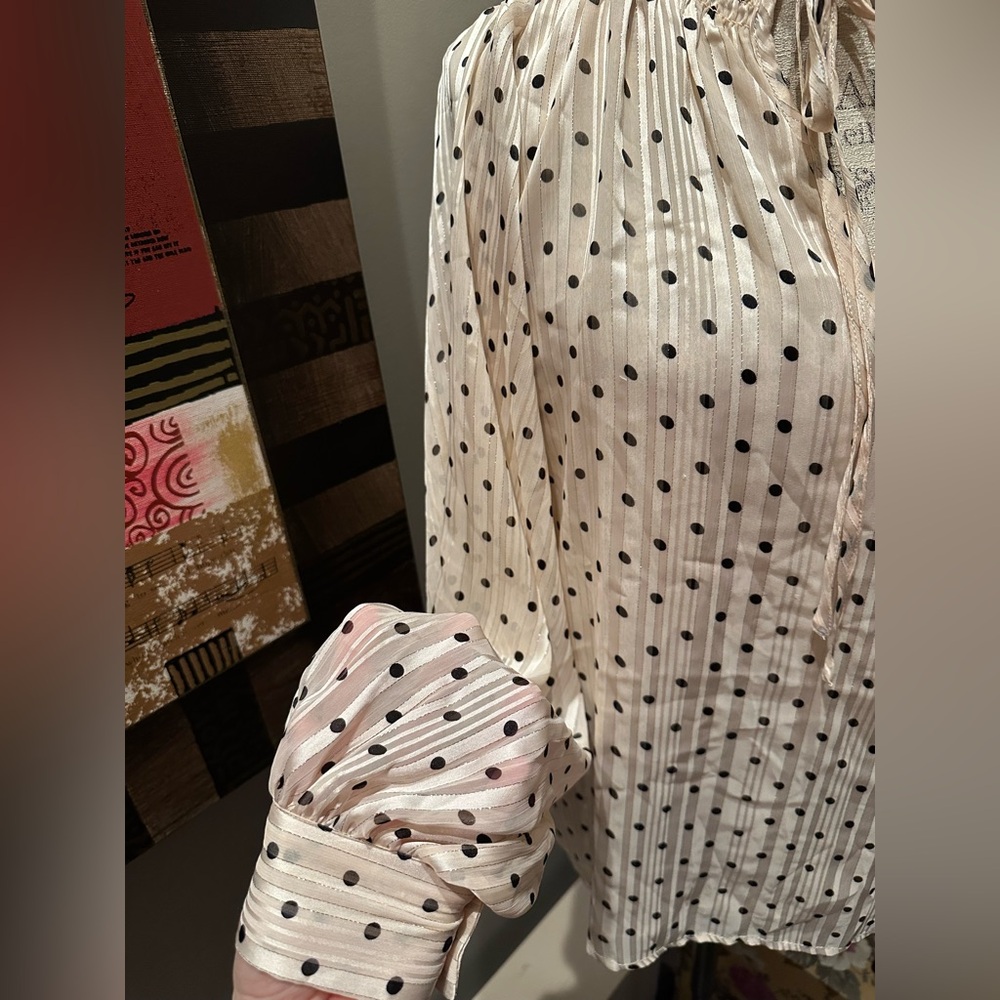 Ophelia Roe Blush Pink and Black Polka-Dot Shimmer Blouse GUC - Picture 9 of 11